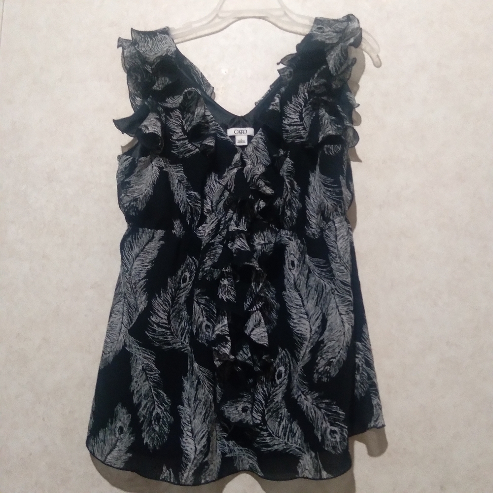 Cato ruffled plunge neckline sleeveless blouse size large